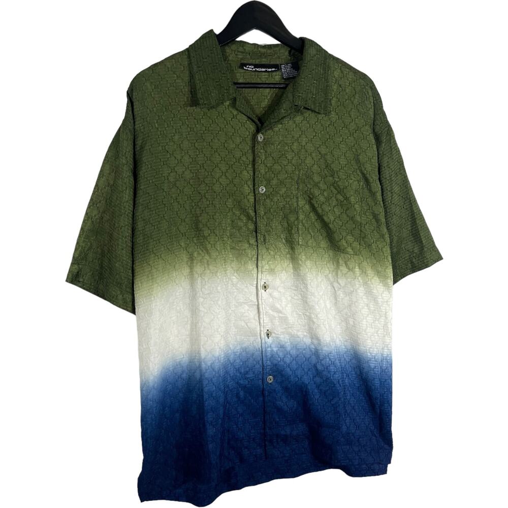 No Boundaries Short Sleeve Button Up - image 3